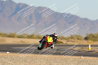 media/Dec-09-2023-SoCal Trackdays (Sat) [[76a8ac2686]]/Turn 15 Set 2 (245pm)/